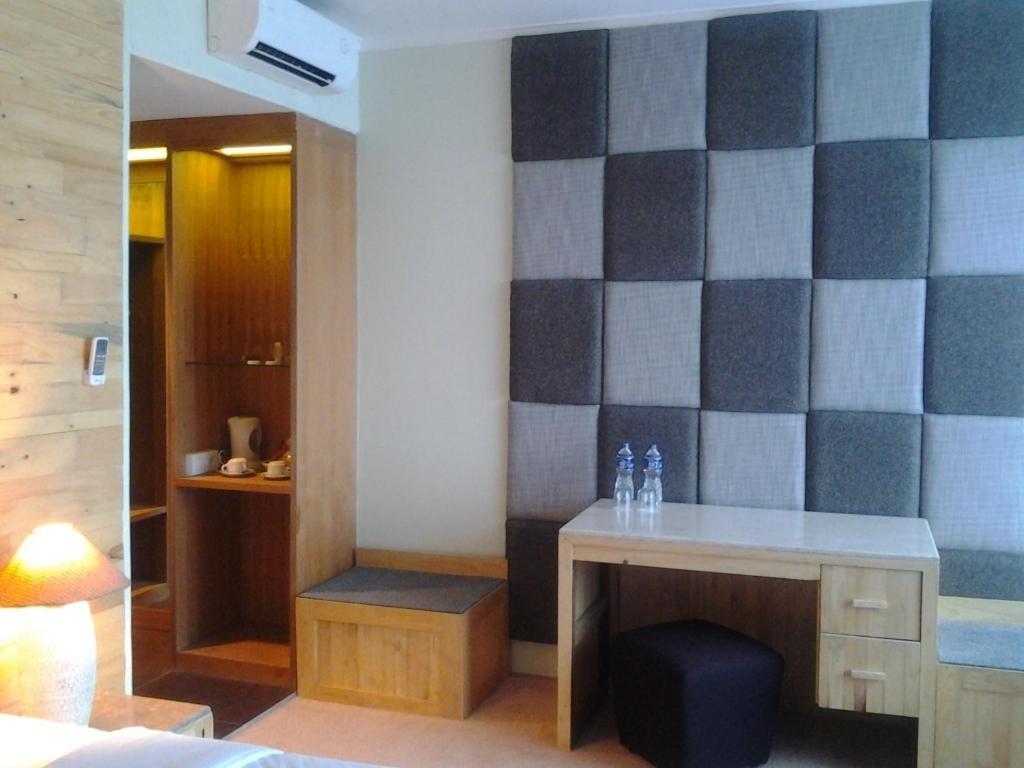 Chara Hotel Bandung Ngoại thất bức ảnh
